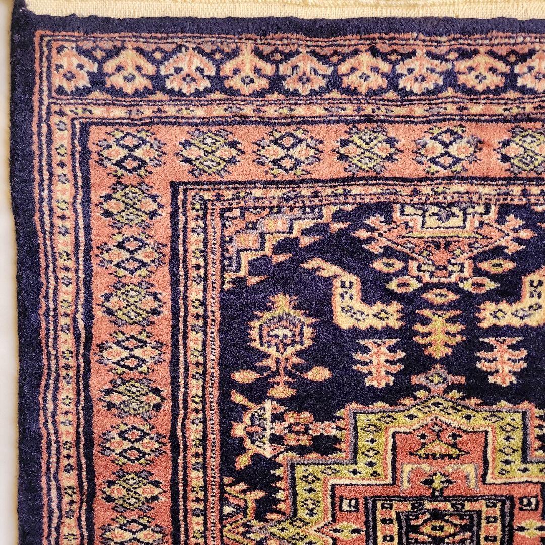 パキスタン手織りマット64X75cm(237)ギャッベ・ペルシャ・毛・じゅうたん