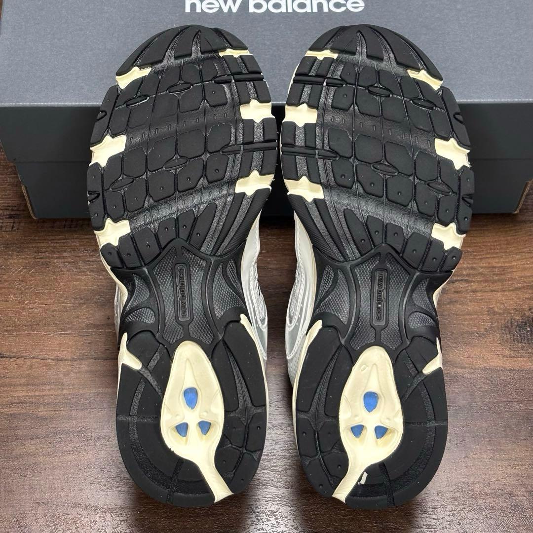 《BEAUTY&YOUTH》New Balance MR530 TA 23cm