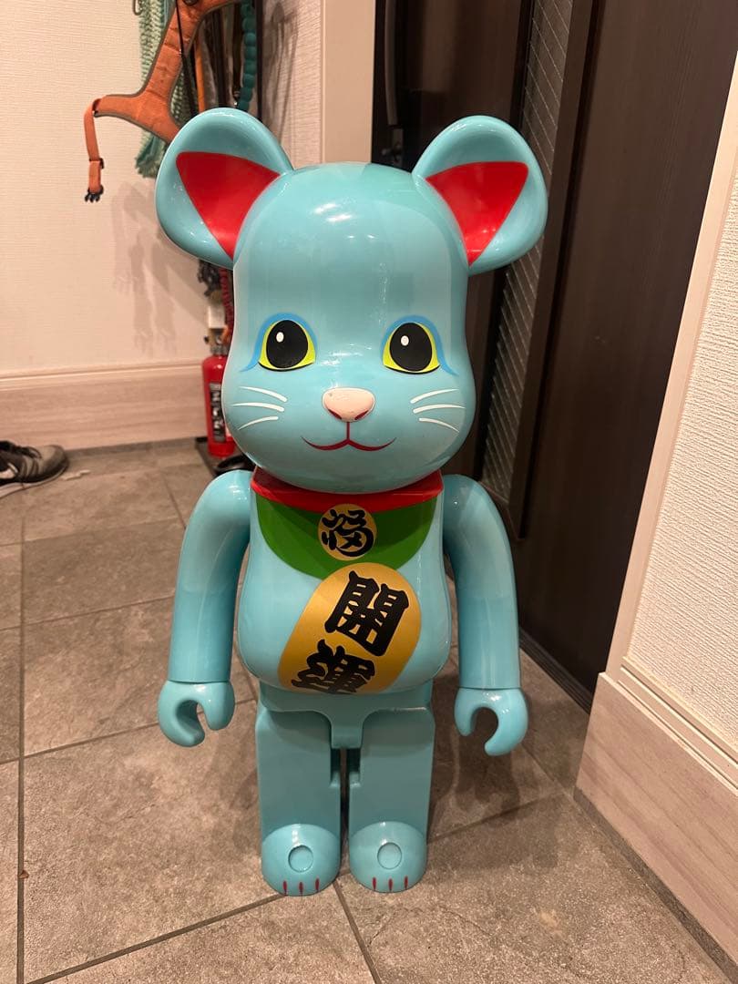 ベアブリック　招き猫1000% 開運　中古