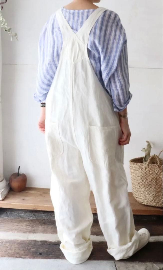 Veritecoeur ヴェリテクール　コットンリネンサロペット白