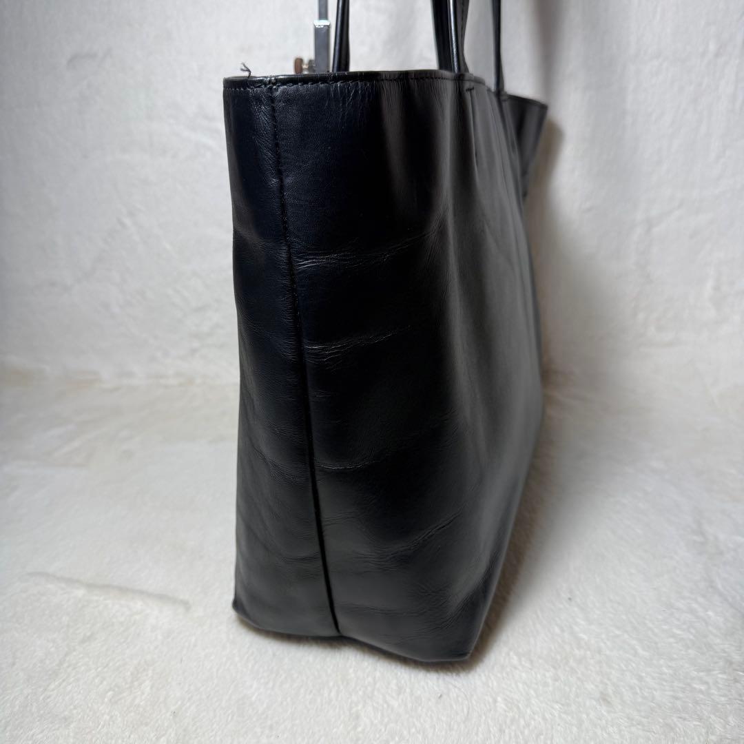 UNITED ARROWS ファンクショナル レザートートバッグ　黒　A4