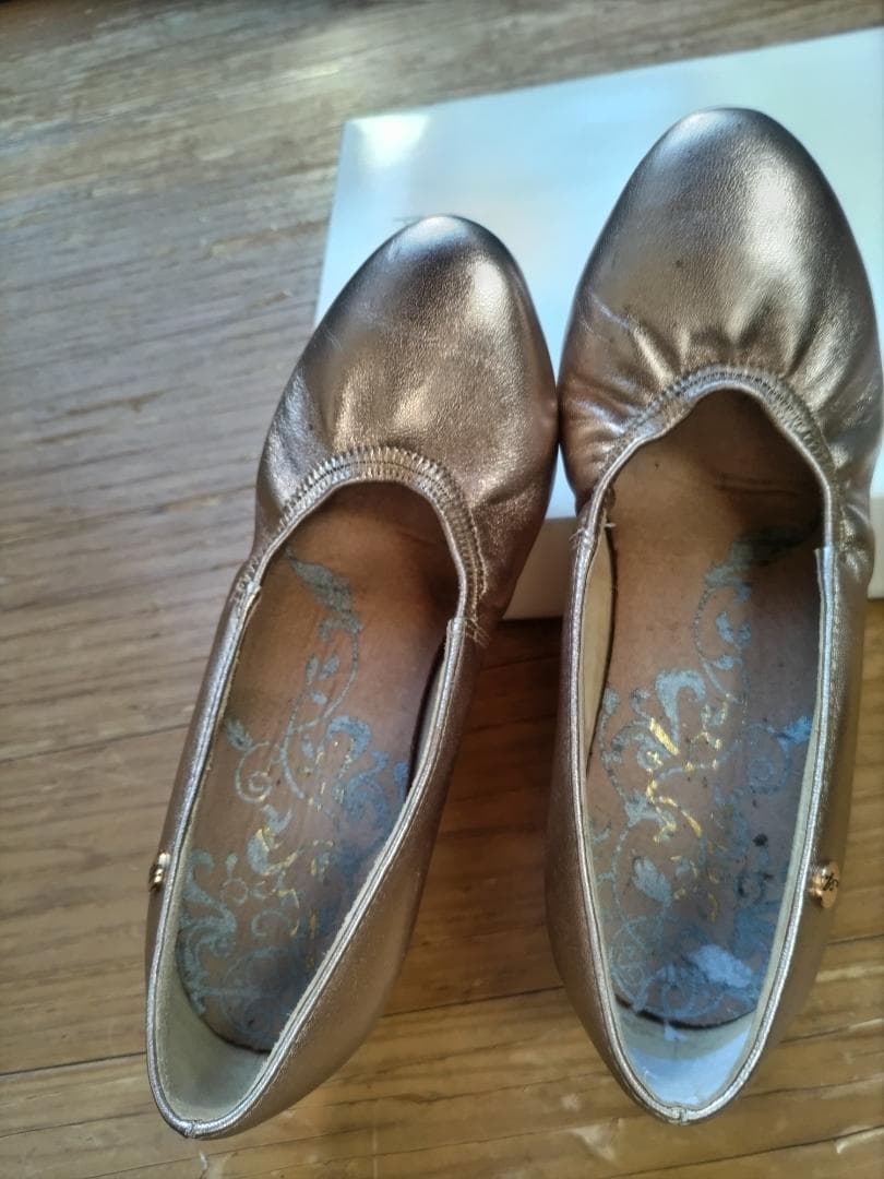 メタリックゴールド ダンスシューズ 女性用