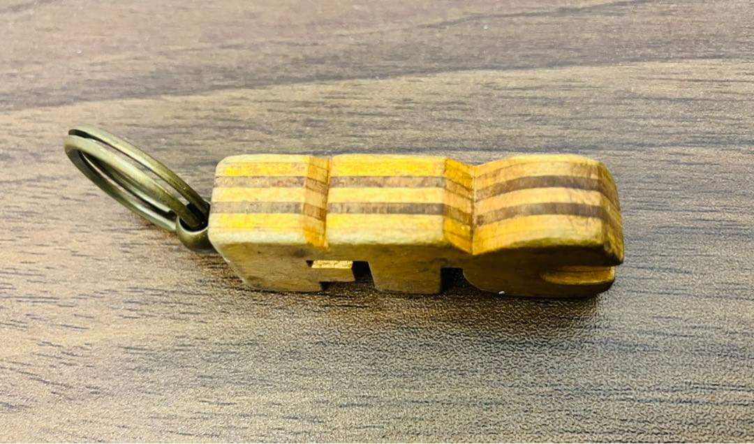 【新春SALE】 haroshi×FTC 廃材スケボーキーホルダーアクセサリー