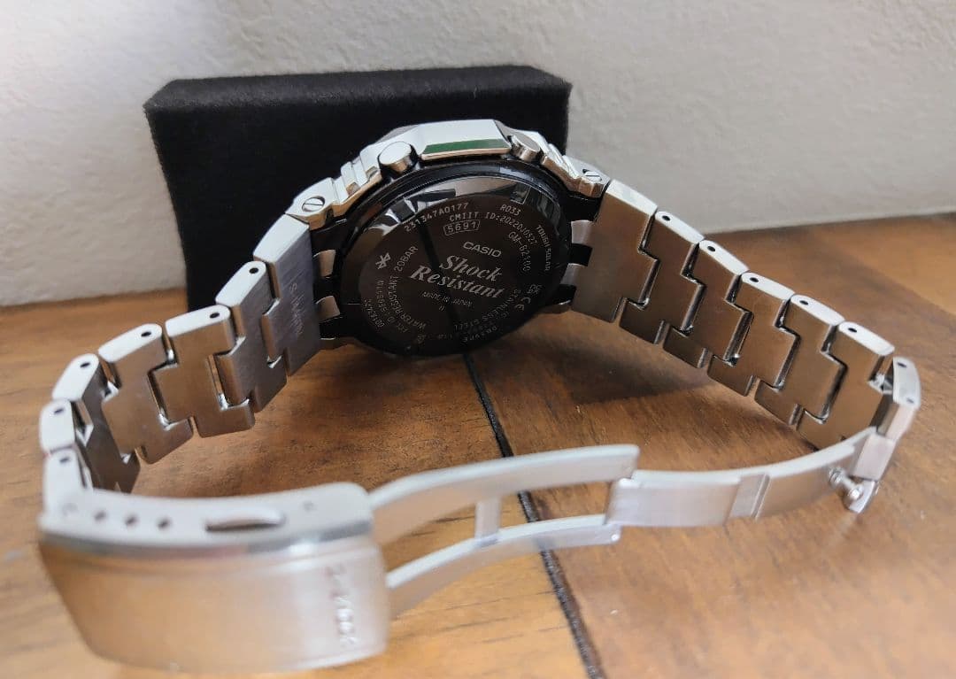 CASIO G-SHOCK GM-B2100AD-2AJF 2024年購入品