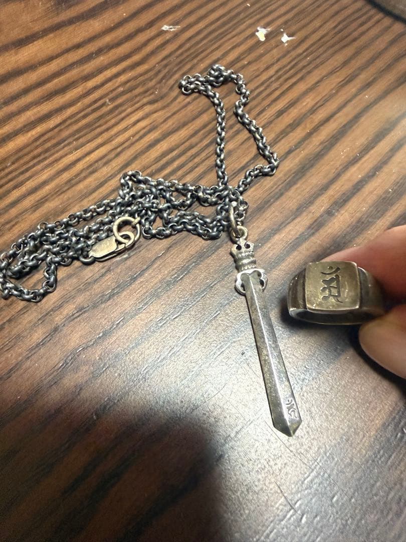 彫銀　不動剣　ネックレ