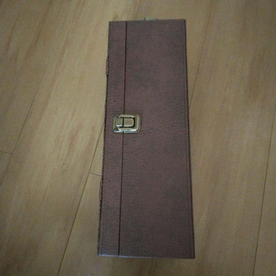 プリザーブドフラワー ボトルアレンジメント