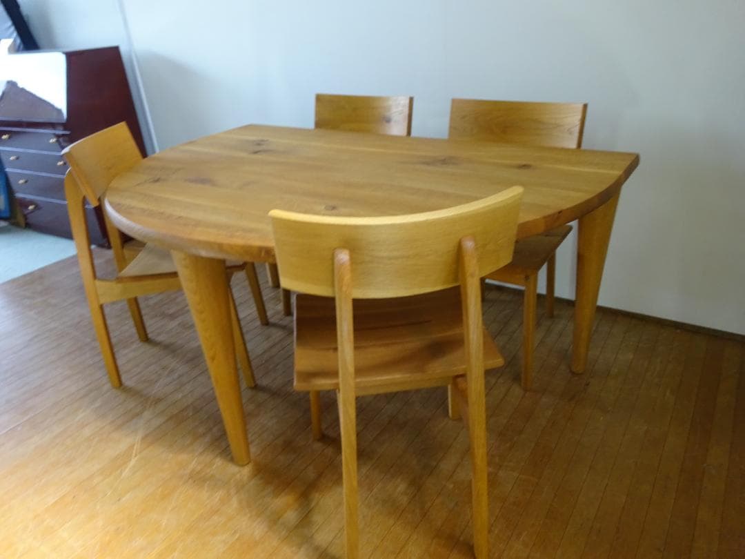 HIDA/飛騨産業　森のことば　ダイニング5点セット　半円形テーブル　展示品