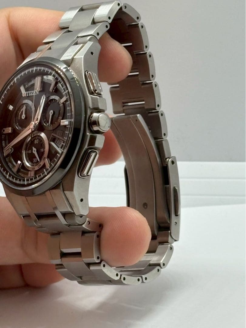 シチズン アテッサ 腕時計　ソーラー電波 BY0094-52E