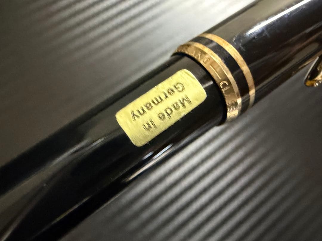 未使用に近い モンブラン クラシック ブラック ボールペン