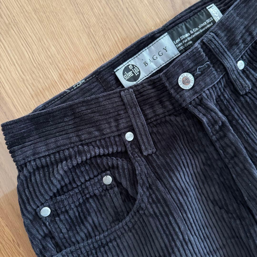 Levi's SilverTab BAGGY コーデュロイパンツ