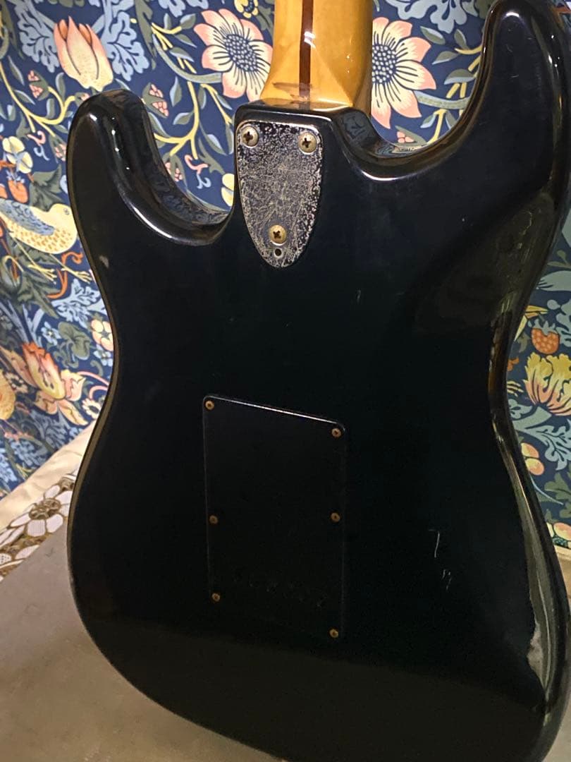 Edna＊エレキギター トーカイ シルバースター ビンテージ