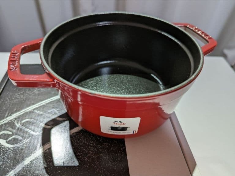 【送料出品者負担】ストウブ ココット・ラウンド 16cm　チェリー