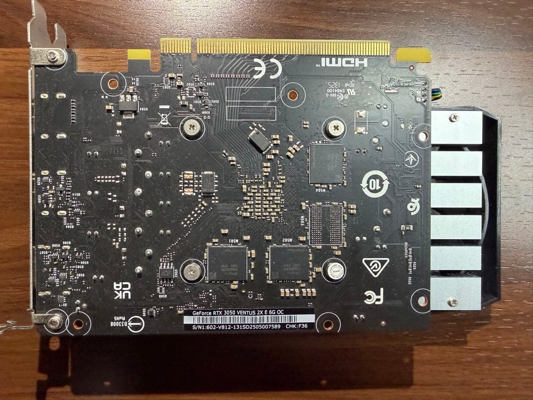 【保証あり】GeForce RTX 3050 メモリ6GB 【動作確認済み】