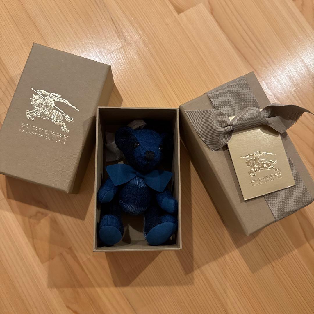 新品未使用正規品Burberry ネイビー テディベア キーホルダー