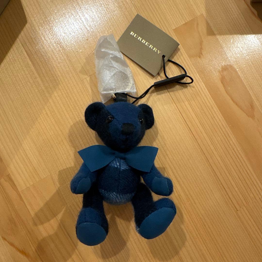 新品未使用正規品Burberry ネイビー テディベア キーホルダー