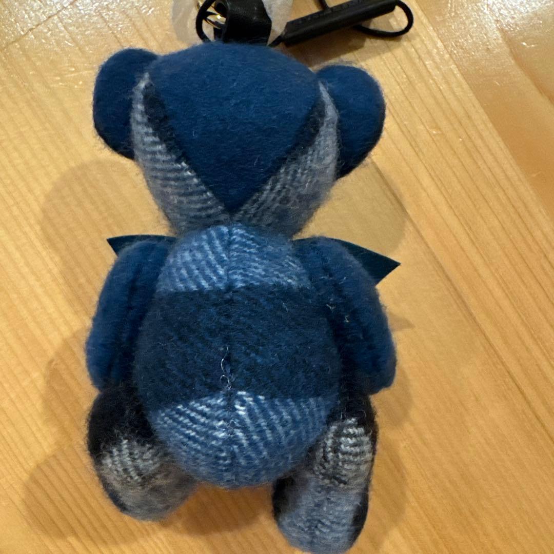 新品未使用正規品Burberry ネイビー テディベア キーホルダー