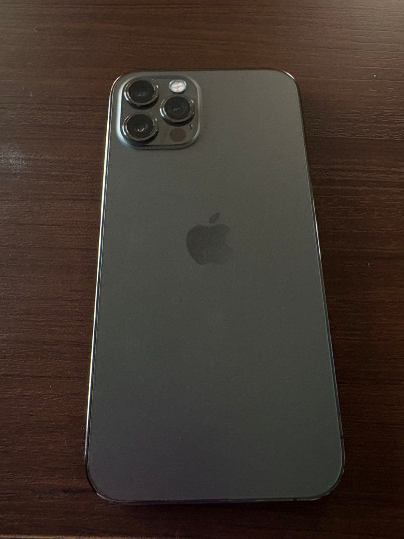 美品Apple iPhone 12 pro グラファイト