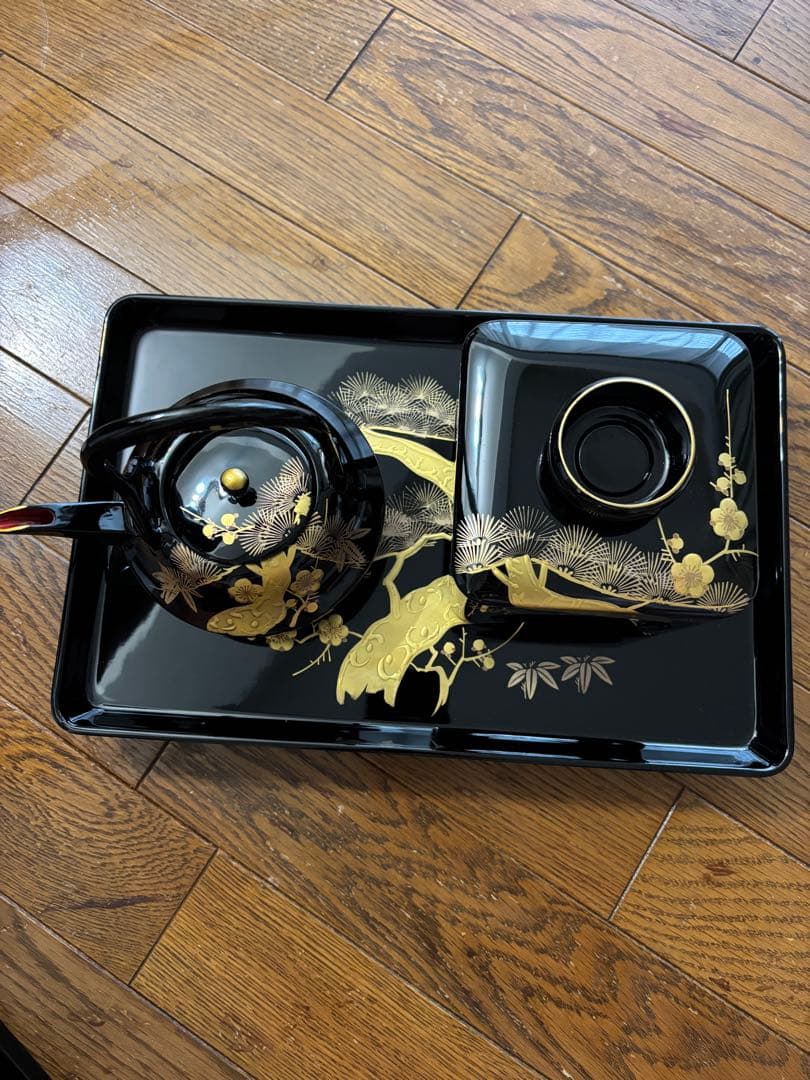 お屠蘇器 黒 四つ揃お屠蘇器 変わり松クリ足 松台 松竹梅