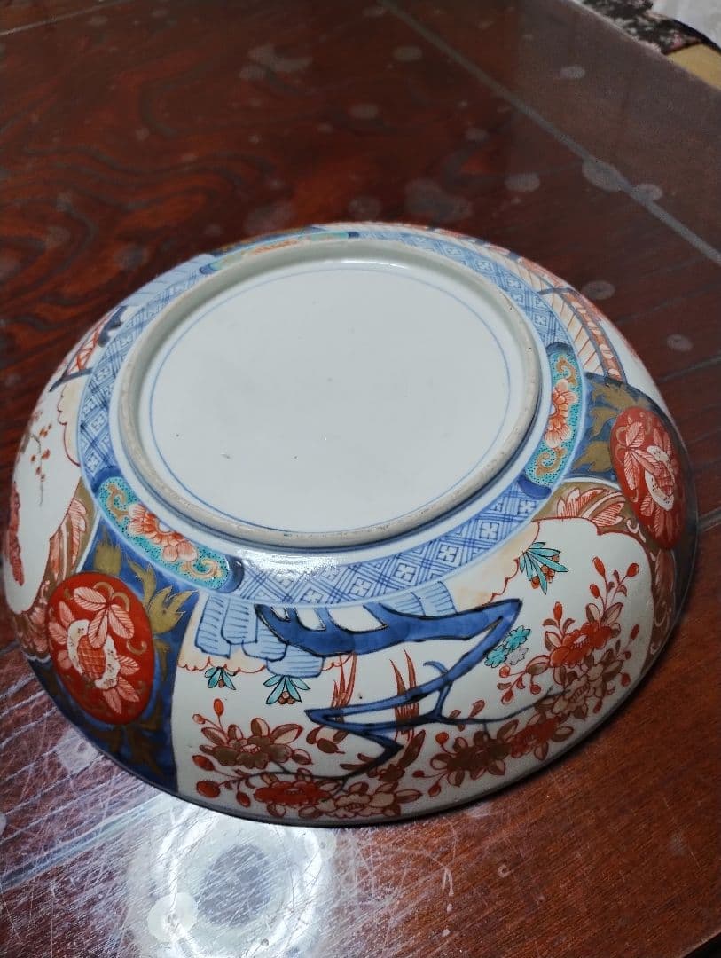 花鳥風月模様の陶磁器大皿