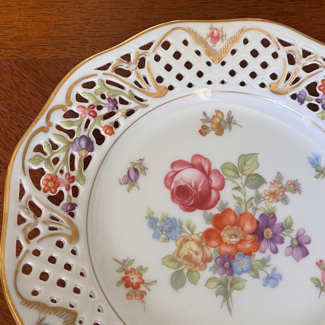 【レア美品】ドイツ製　シューマンババリア★ドレスデンフラワー★ピアスプレート　②