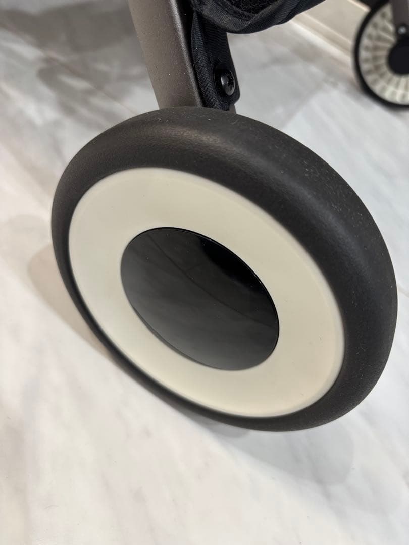 最新2025年モデル　Cybex Libelle チョコレートブラウン