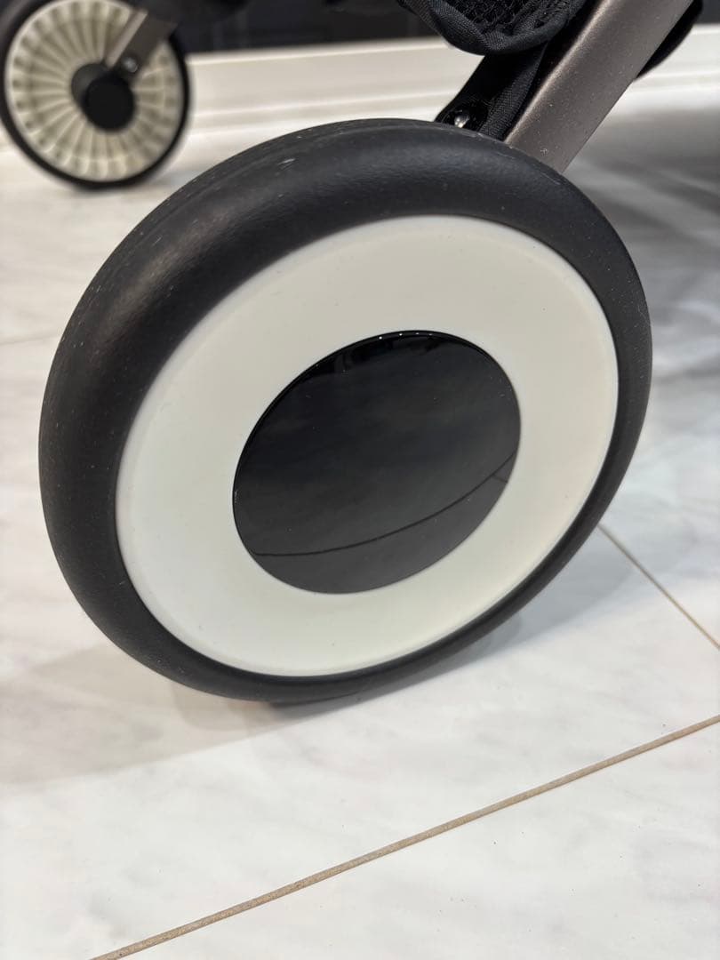 最新2025年モデル　Cybex Libelle チョコレートブラウン