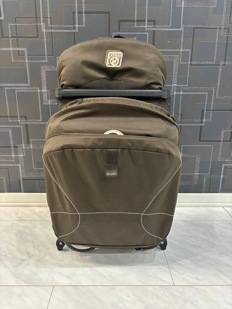 最新2025年モデル　Cybex Libelle チョコレートブラウン
