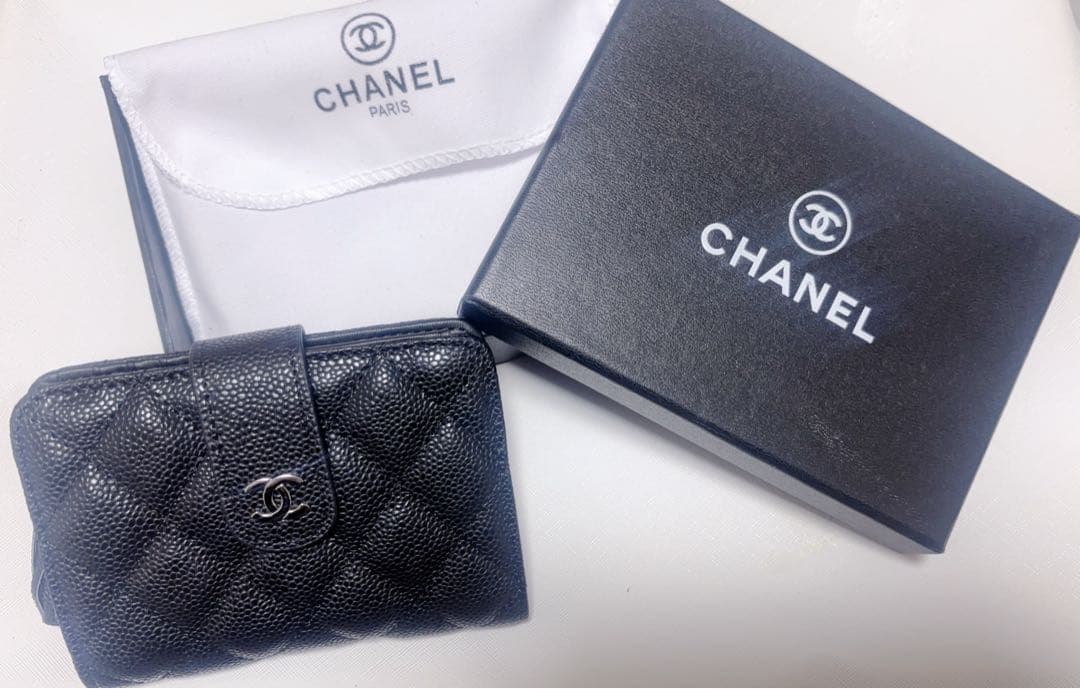 シャネル CHANEL 財布 キルティング 二つ折り財布