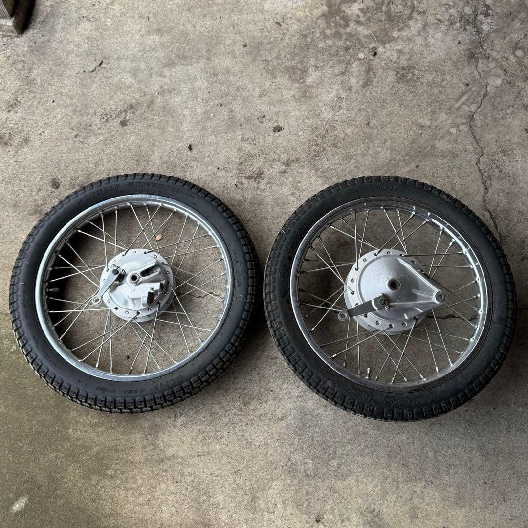 CT110 ハンターカブ 17インチ ホイールタイヤ