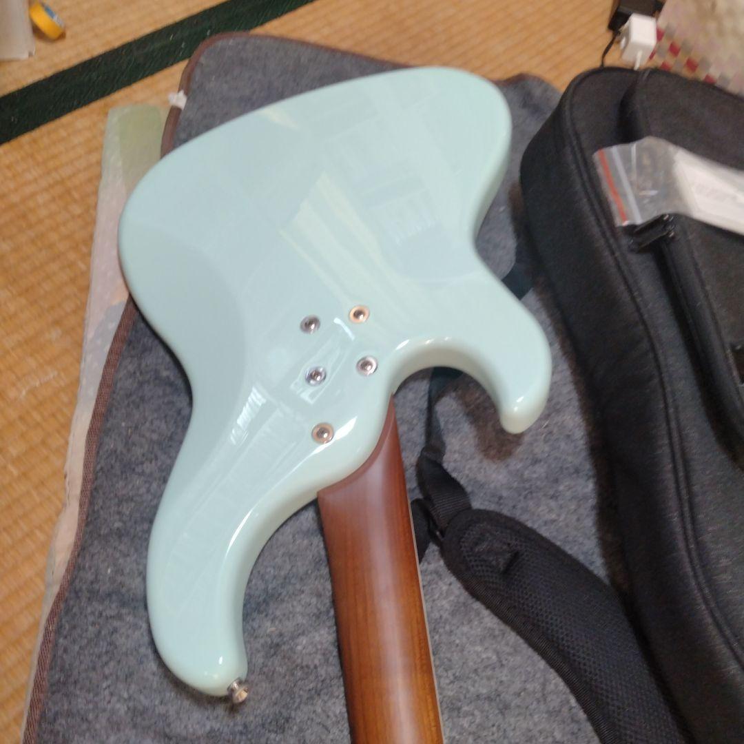 専用出品美品Ryoga VAL-BASS　エレキベース