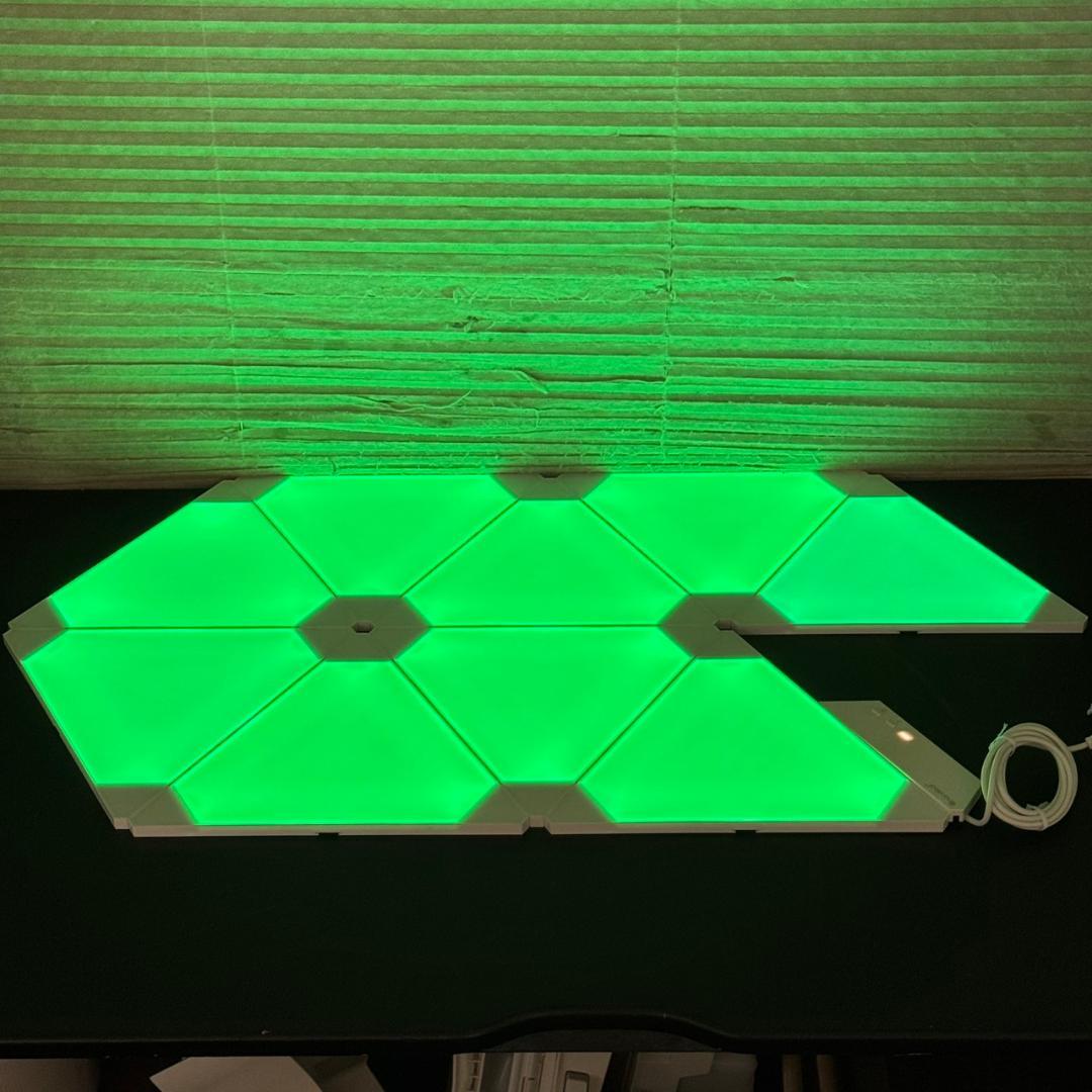 ☆NANOLEAF LIGHT PANELS トライアングル　スマーターキット