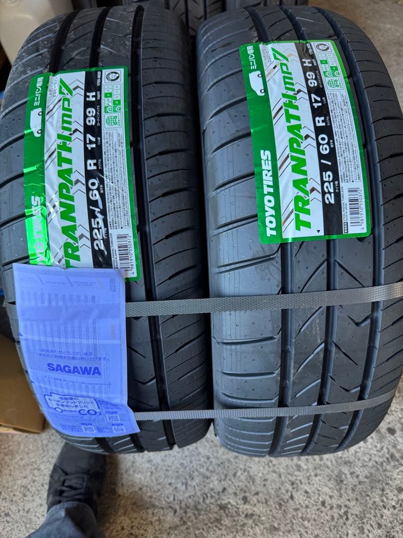 タイヤ・ホイール TOYO TIRES TRANPATH MP7 225/60 R17 99H