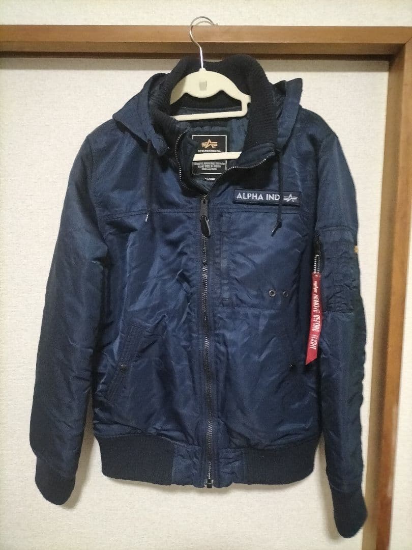 ALPHA IND フード付きMA-1ジャケット ネイビー