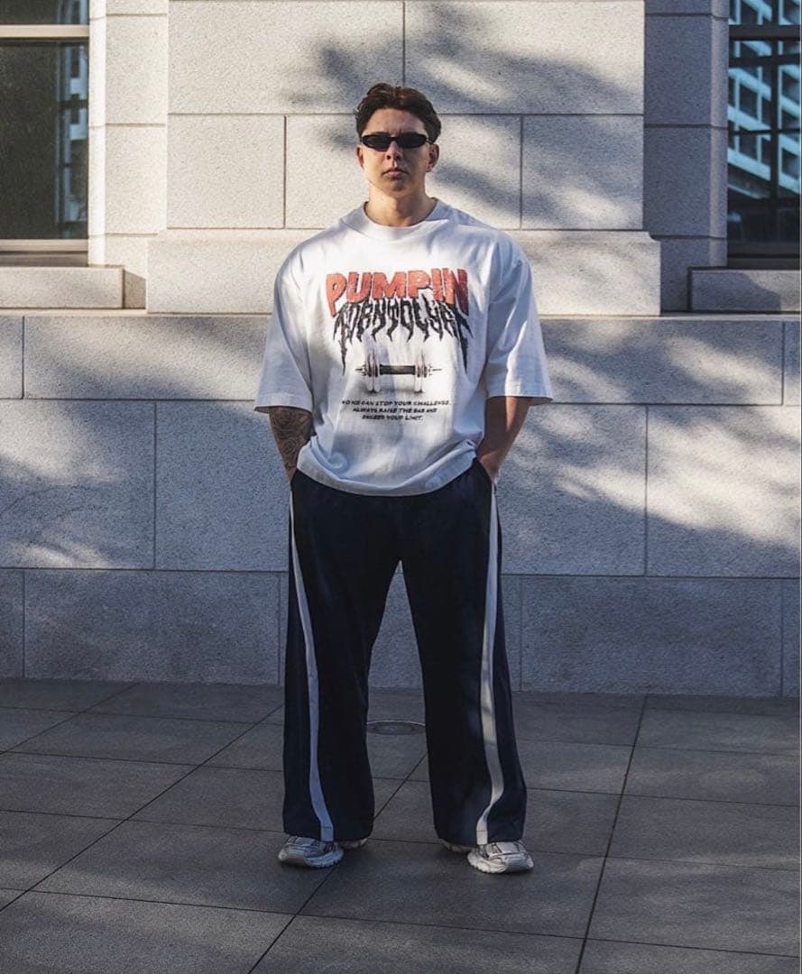 トップス Lyft DUMBBELLS VINTAGE EXTRA BIG T-SHIRT