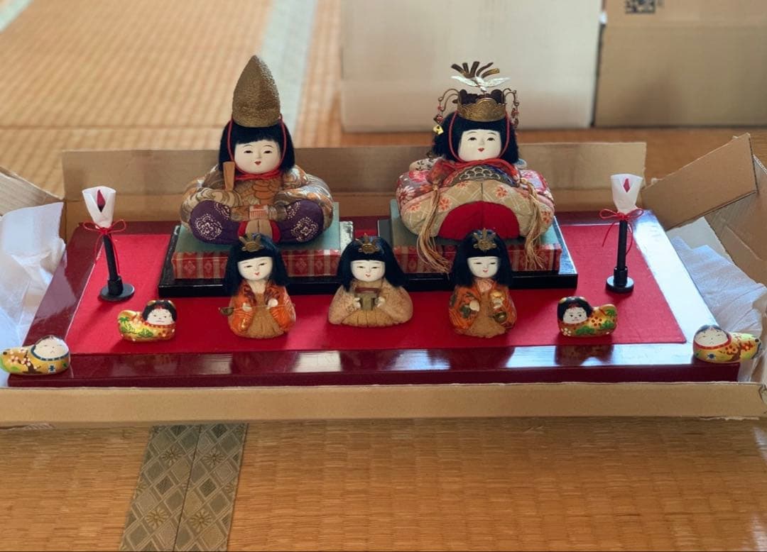 木目込み雛人形 雛祭り 雛人形 犬筥 ぼんぼり 屏風 アンティーク 三人官女