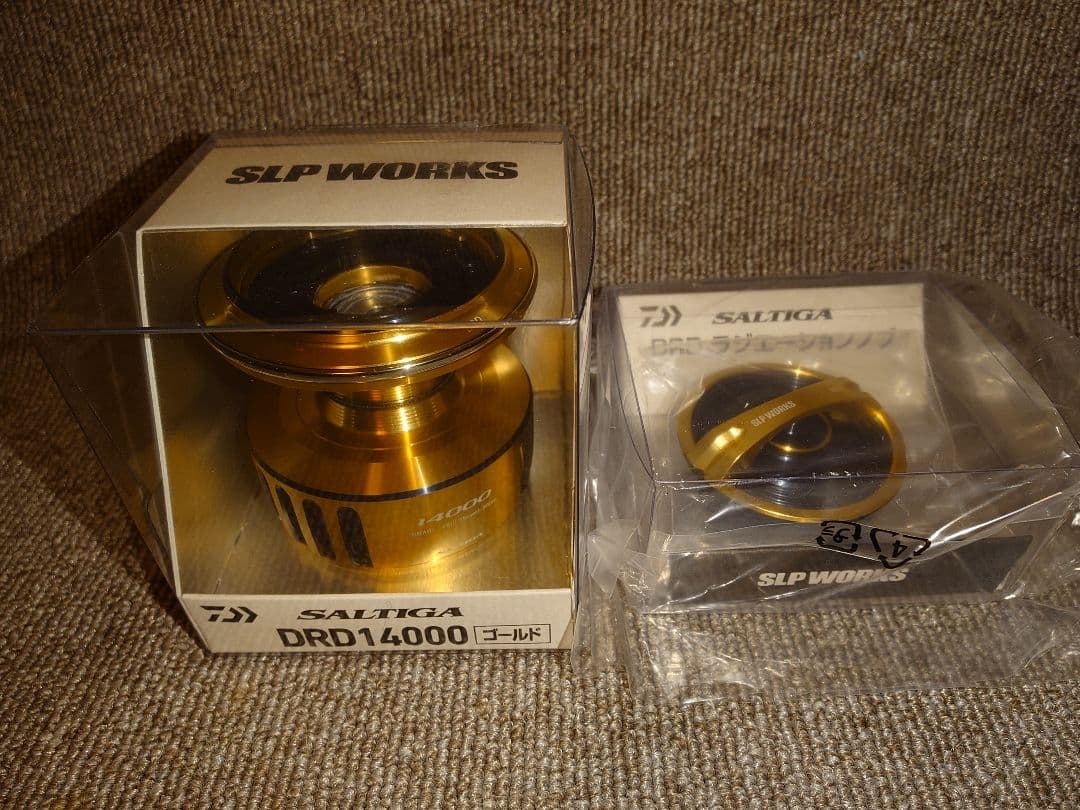 25ソルティガ　DRD14000ゴールド＆ラジエーションノブ セット