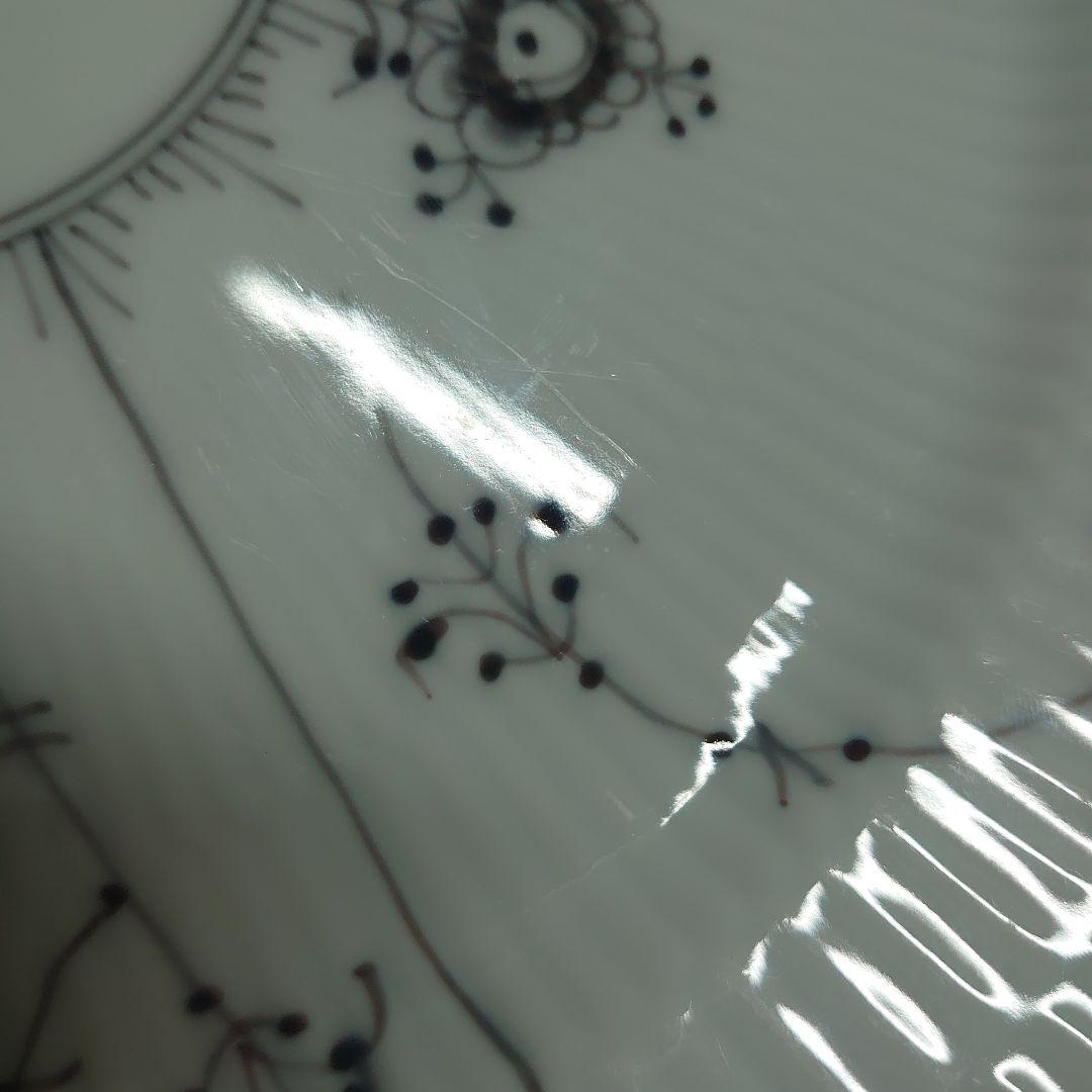 ロイヤルコペンハーゲン　ブラックフルーテッドハーフレース　プレート