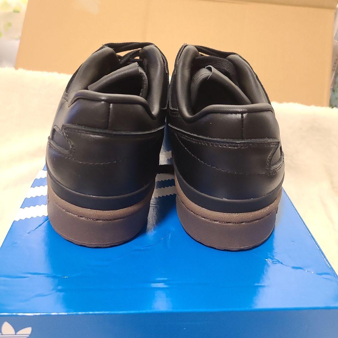 adidas FORUM 84 LOW CL ブラック/グレー