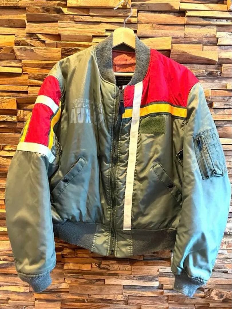 期間限定値下げ‼️AVIREX MA-1 フライトジャケット カラフル