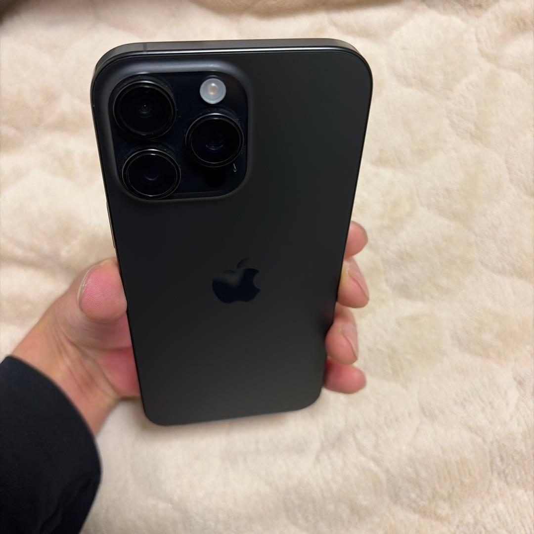 Apple iPhone 16 Pro MAX 本体