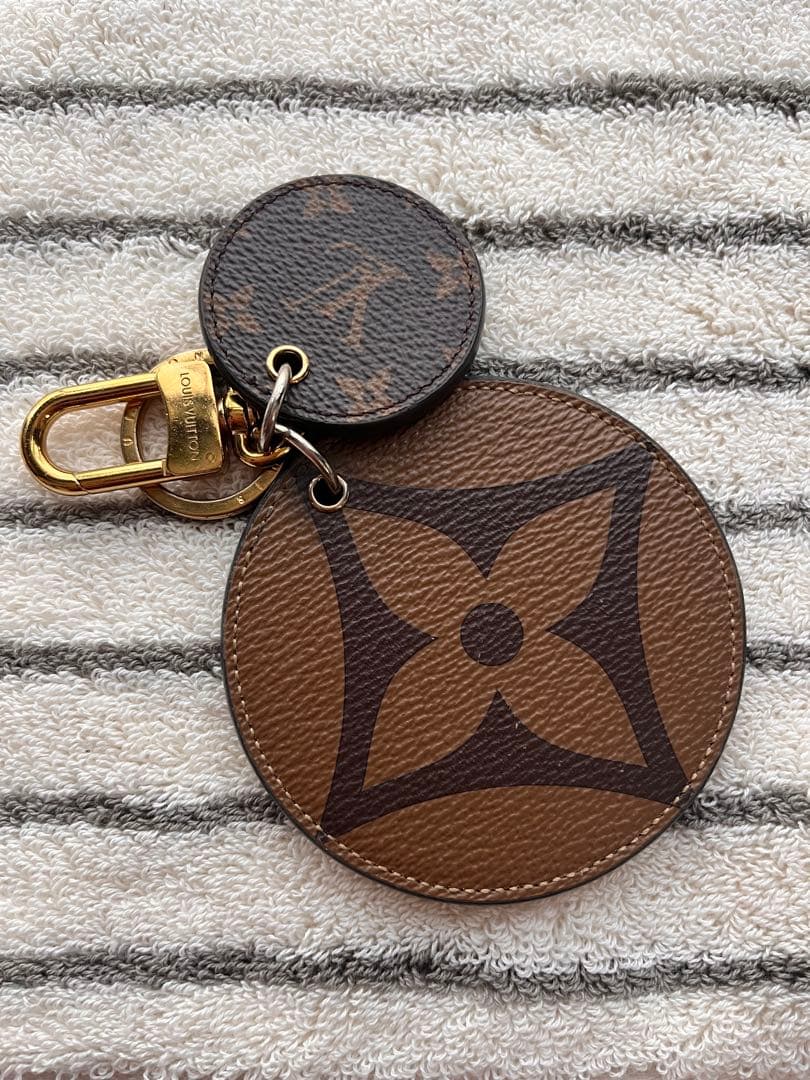 Louis Vuitton モノグラム レザー キーホルダー