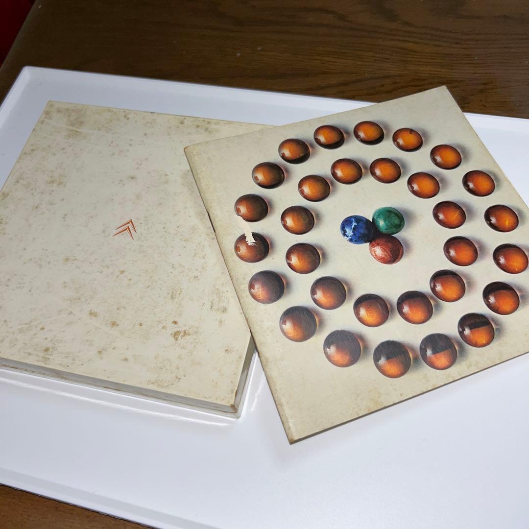 ストーン　ビー玉遊び　石　ガラス玉　ゲーム