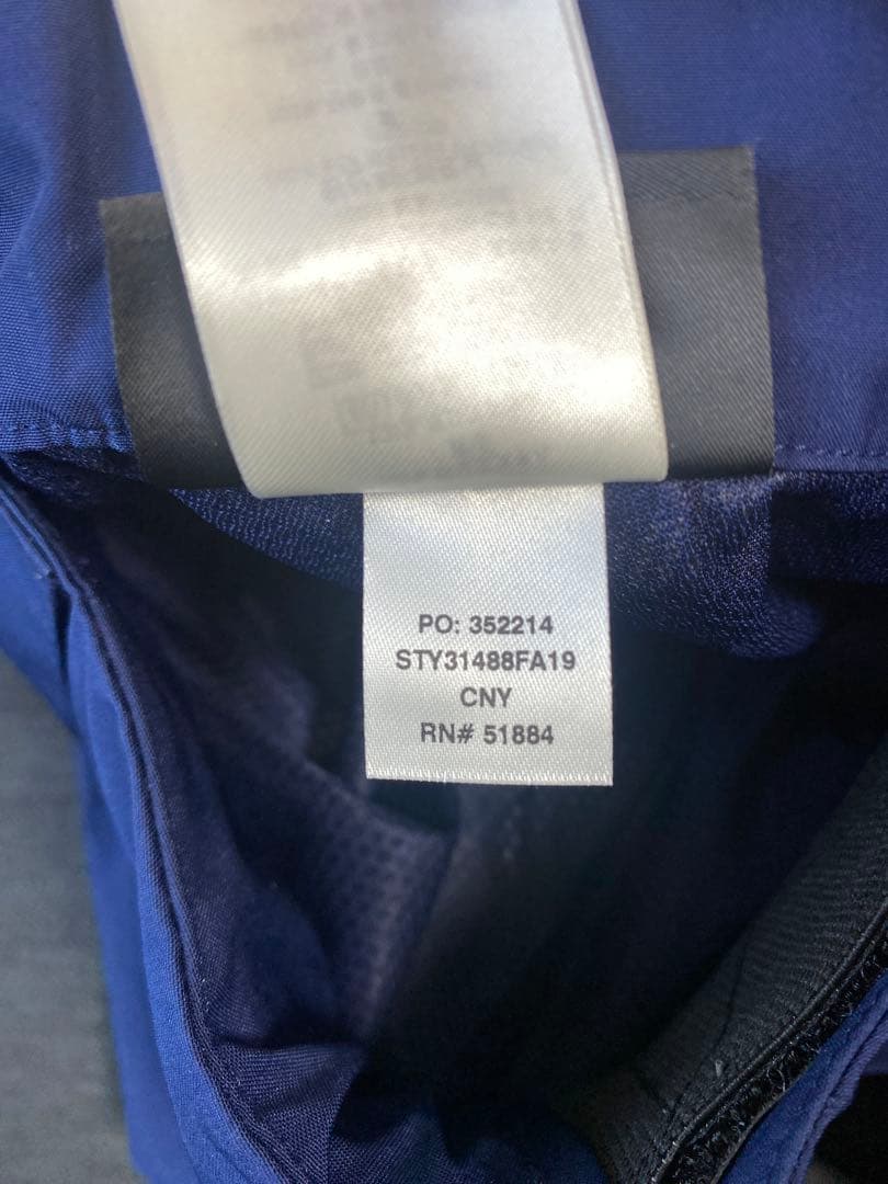 d*n様 パタゴニア　GORE-TEX ネイビー パウダーボウルパンツ　170-