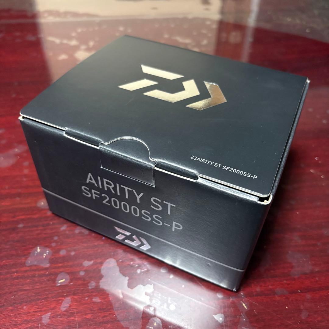 【ほぼ新品】 ダイワ エアリティ ST SF 2000SS-P