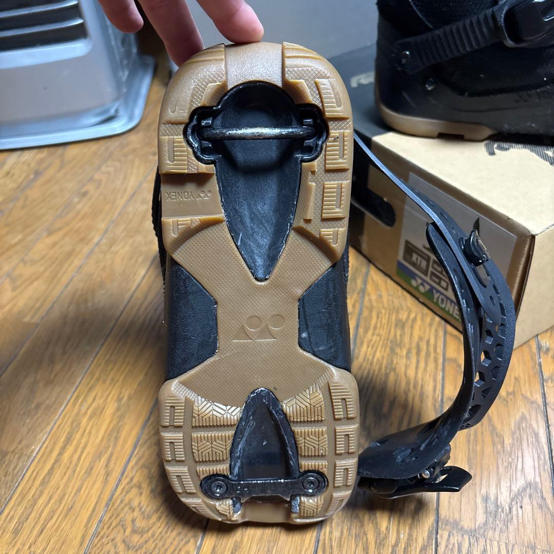 ヨネックス　AZYMAKER BOA AB 27cm