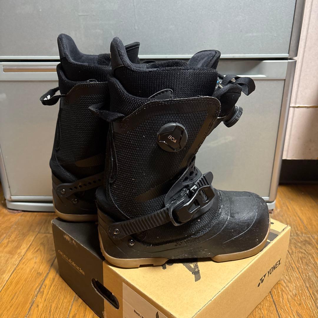 ヨネックス　AZYMAKER BOA AB 27cm