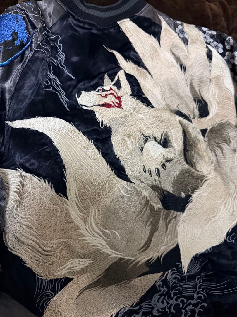 ２面用 絡繰魂 九尾の狐 日本限定 スカジャン レーヨン vintage