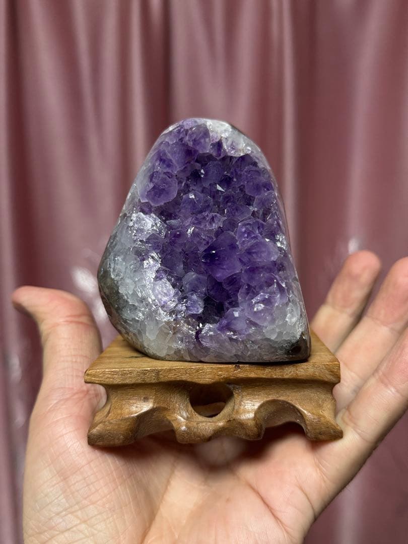 高品質アメジストドームミニクラスター(ウルグアイ産) 専用台座付き希少送料無料