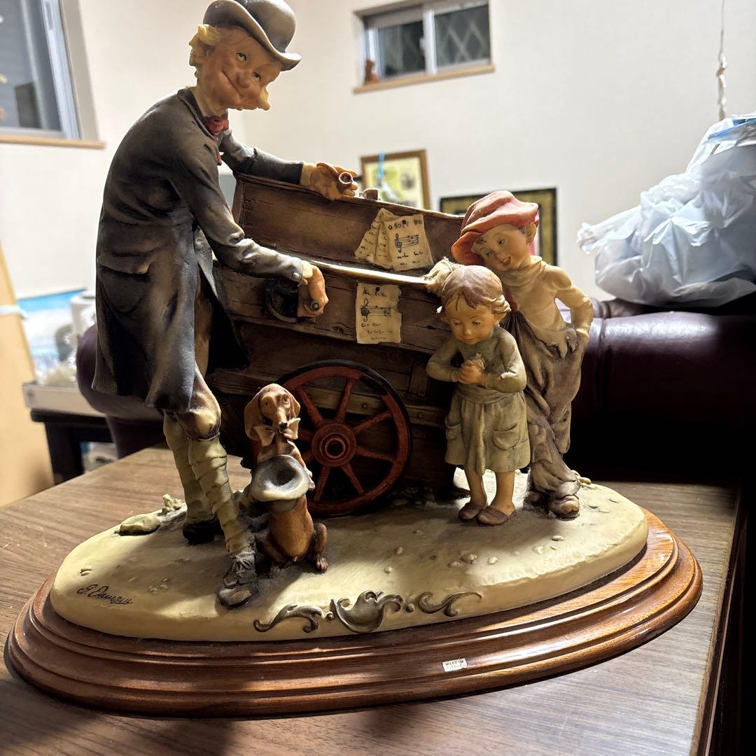 置物　陶器　人形　イタリア　陶器　ダックスフンド　作家