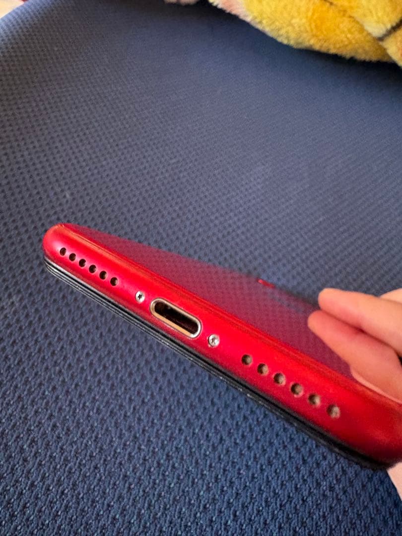 電池と液晶は新品⭐︎iPhone SE (第2世代)SIMフリー